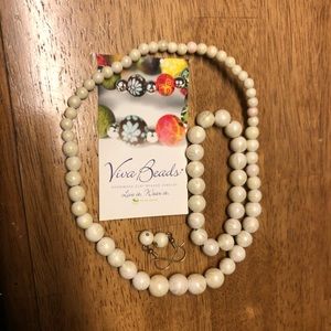 Viva Beads Earrings Bracelet Necklace